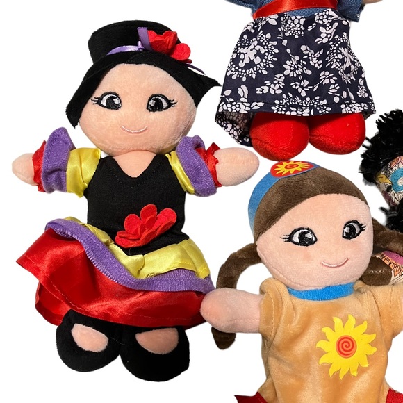 Snuggle Stuffs 8" Around The World Plush Diversity Dolls Set of 8 Multicultural - Picture 5 of 9